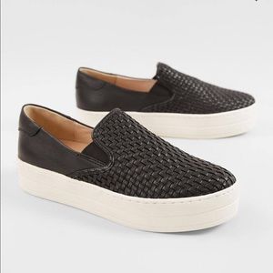 *SOLD* J slides Halsey Woven Slip On shoes, Black